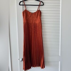 Lulu’s Regal Romance Rust Floral Jacquard Pleated Satin Midi Dress